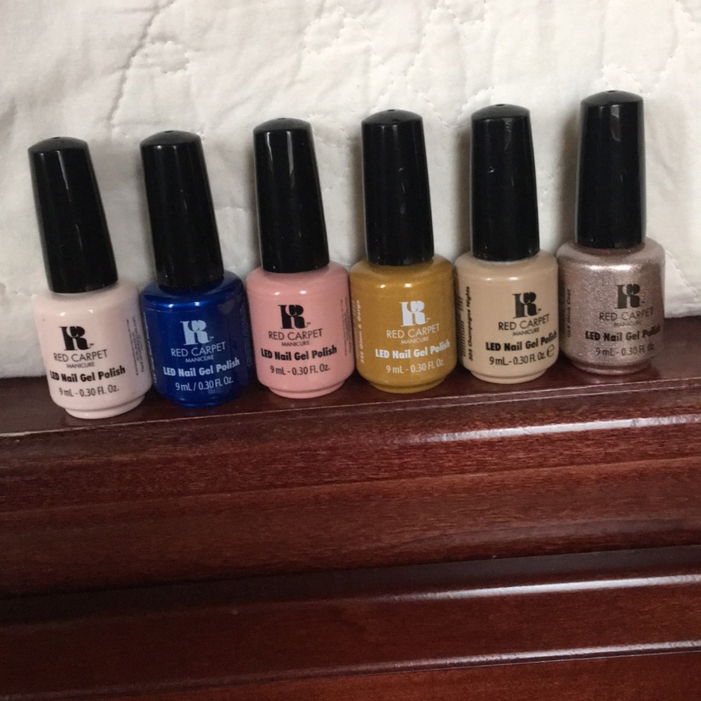 Bundle of 9 gel nail polishes